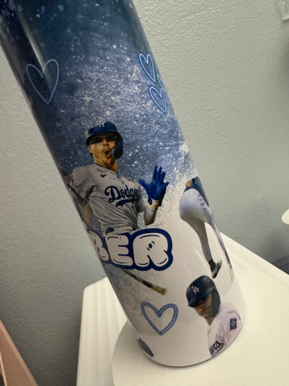 Dodgers tumblers featuring Kike Hernandez inspiration