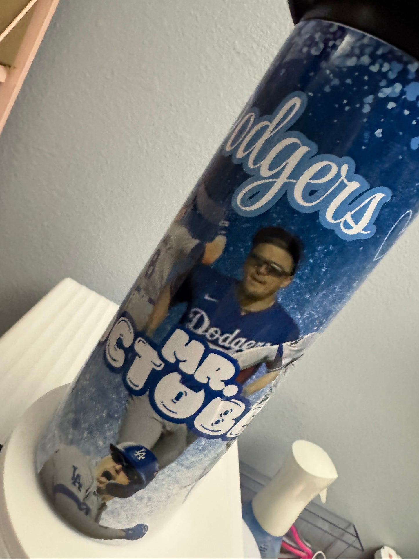 Dodgers tumblers featuring Kike Hernandez inspiration