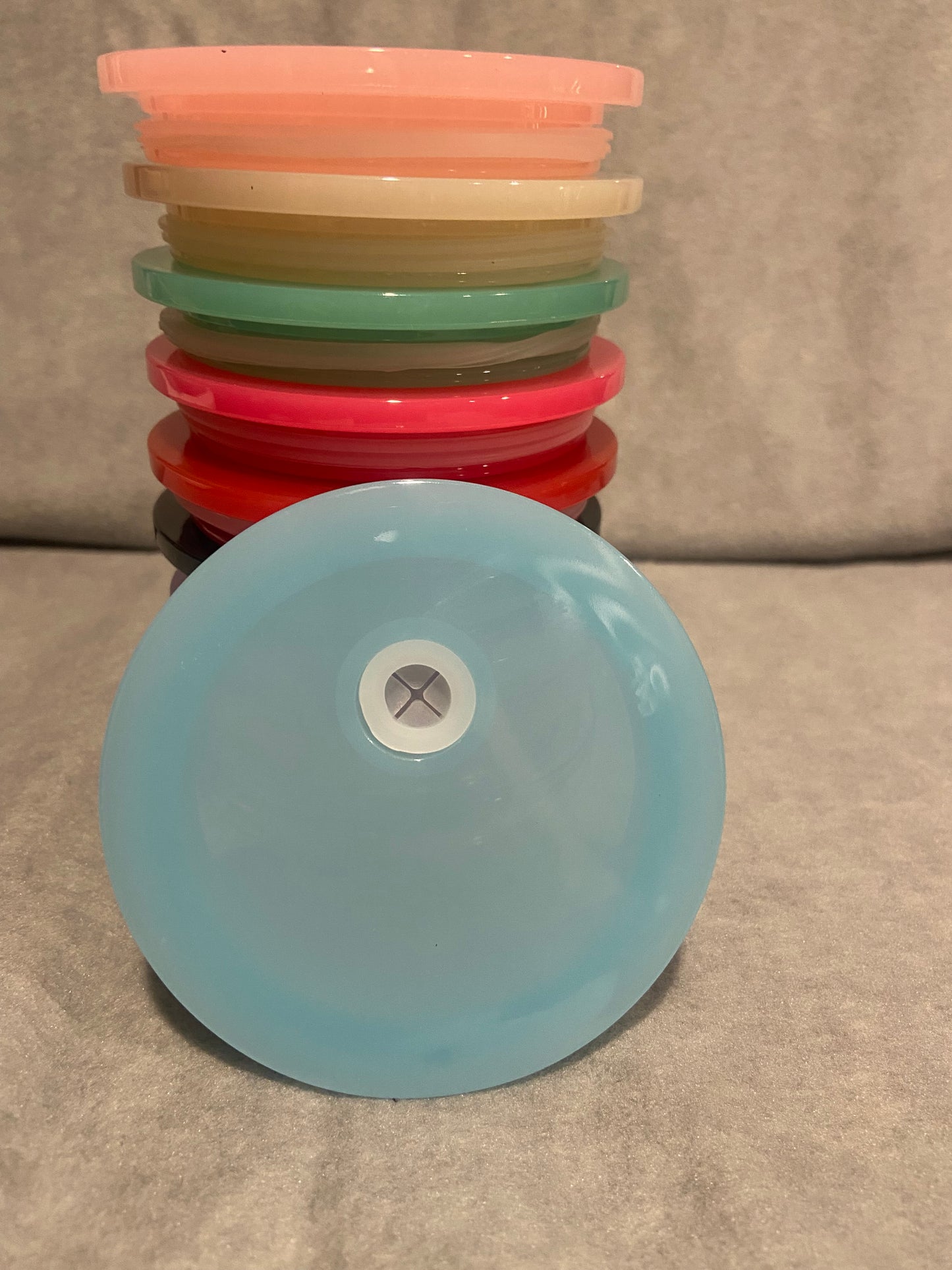 Lids for 17 oz Mug Colored Plastic